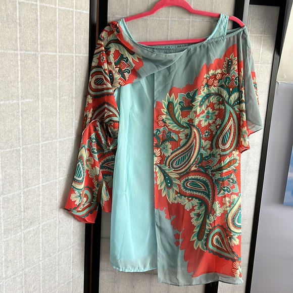 Top size lg caftan style - Picture 3 of 5